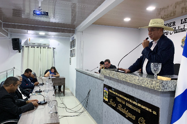 4ª Sessão Ordinária do 1º Período da 8ª Legislatura